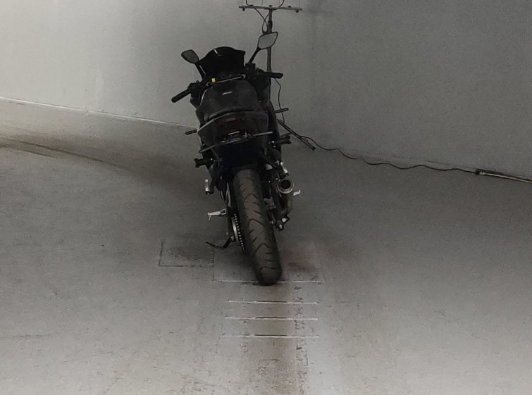 Мотоцикл Yamaha YZF-R25 с пробегом 12755 km с пробегом 12755 km