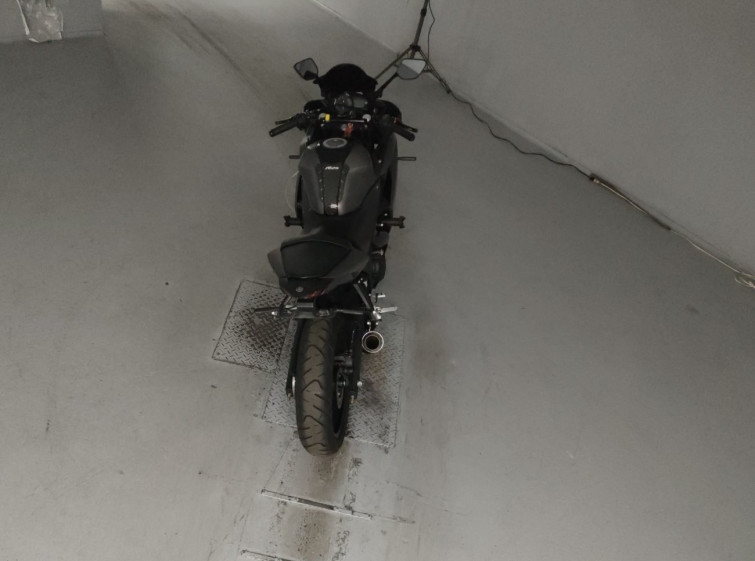 Мотоцикл Yamaha YZF-R25 с пробегом 12755 km с пробегом 12755 km