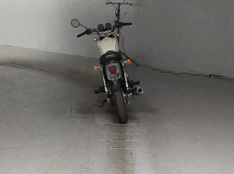 Мотоцикл Honda CBR250R з пробігом 10314 km з пробігом 10314 km