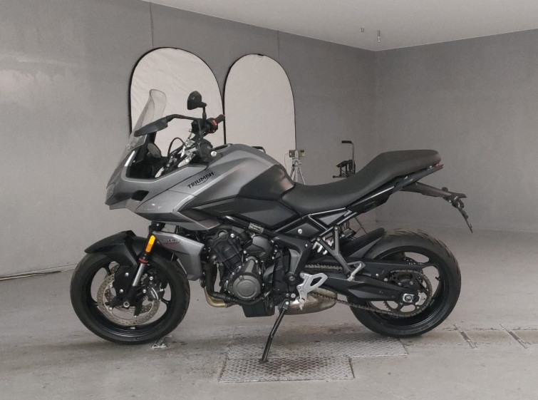 Мотоцикл Triumph tiger sport 660 з пробігом 12958 km з пробігом 12958 km