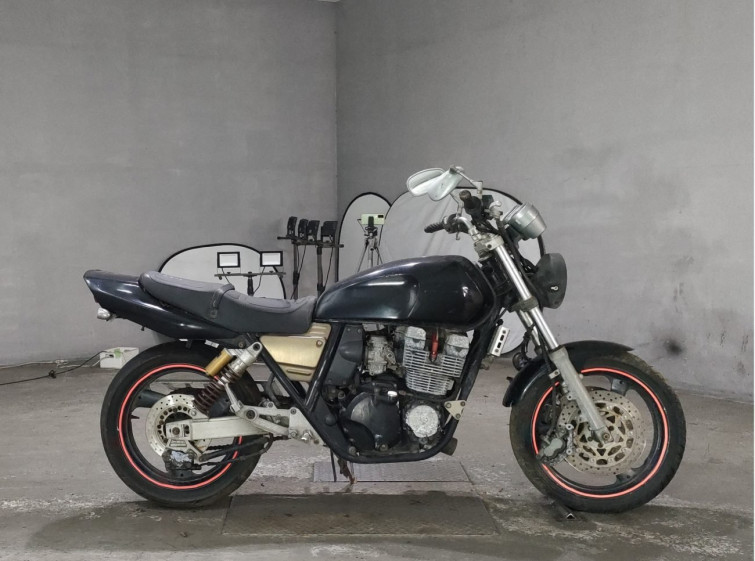 Мотоцикл Yamaha XJR400 з пробігом 35327 km