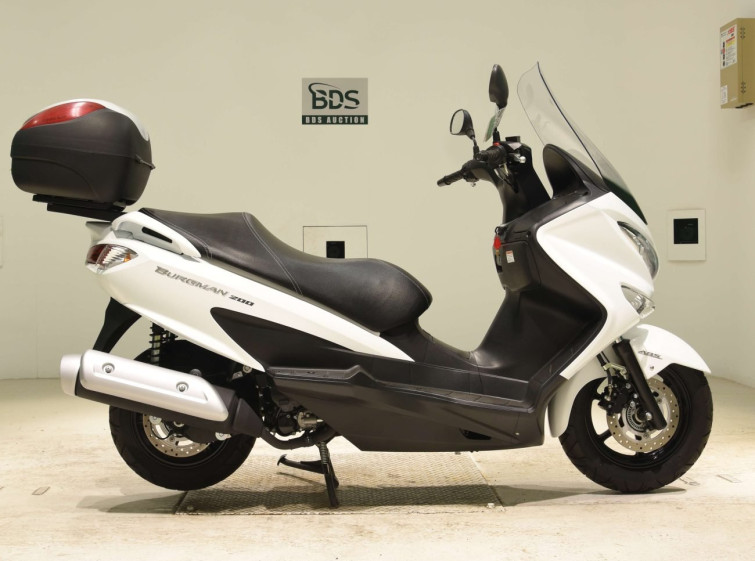 Мотоцикл Suzuki BURGMAN200A з пробігом 2105 km