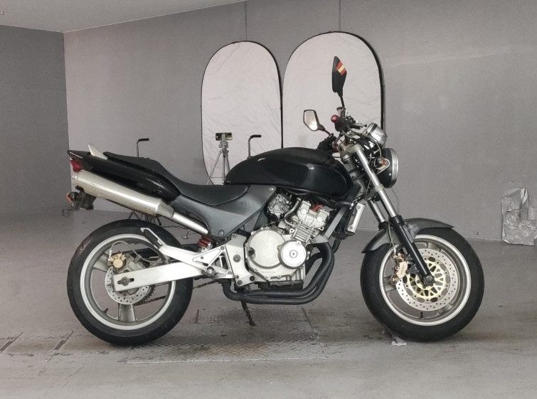 Мотоцикл Honda HORNET CB250F з пробігом 37723 km з пробігом 37723 km