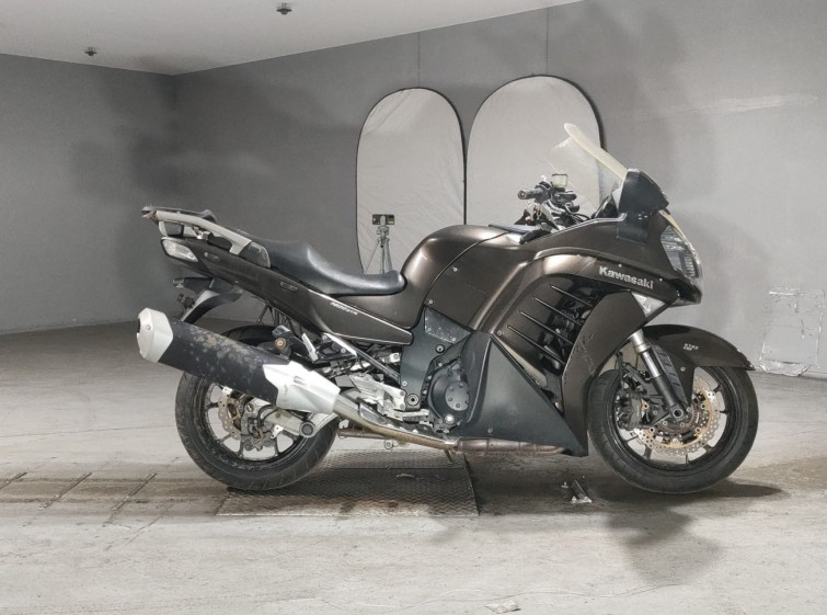 Мотоцикл Kawasaki GTR1400 CONCOURS з пробігом 115048 km