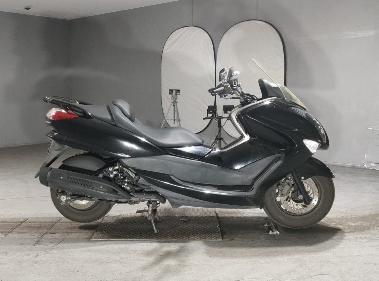 Мотоцикл Yamaha MAJESTY 250 з пробігом 30017 km