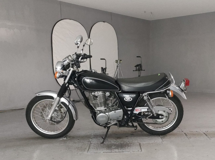 Мотоцикл Yamaha SR400 з пробігом 38470 km з пробігом 38470 km