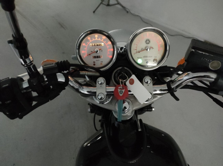 Мотоцикл Yamaha SR400 з пробігом 38470 km з пробігом 38470 km