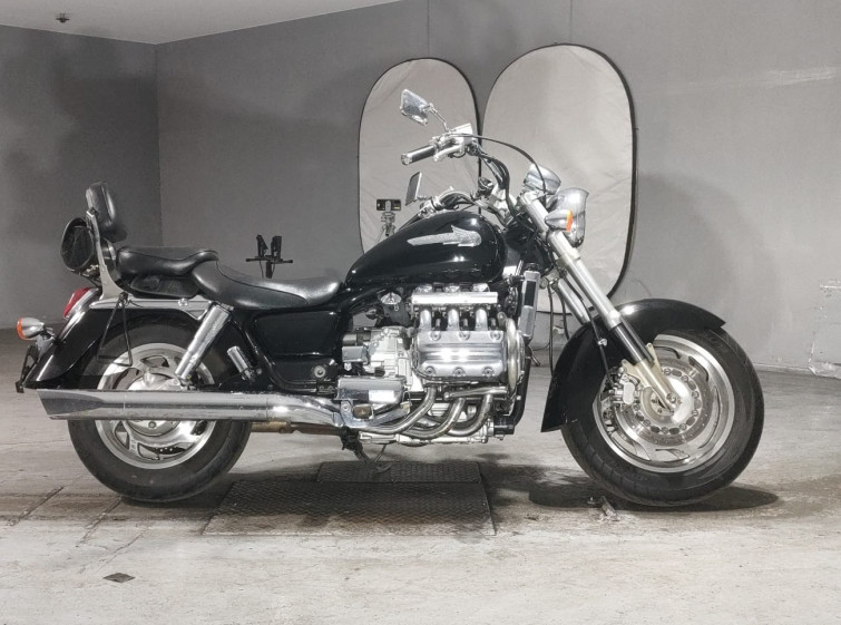 Мотоцикл Honda GL1500C F6C VALKYRIE с пробегом 18925 km