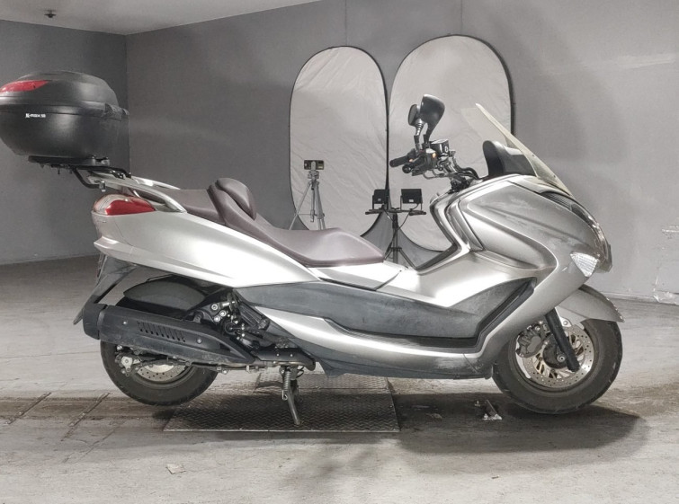 Мотоцикл Yamaha MAJESTY 250 з пробігом 26790 km