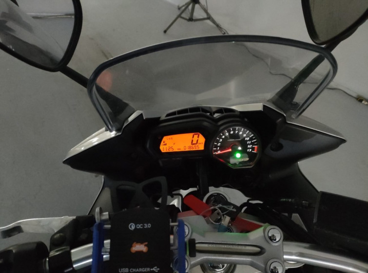 Мотоцикл Yamaha FZ1 FAZER з пробігом 18695 km з пробігом 18695 km