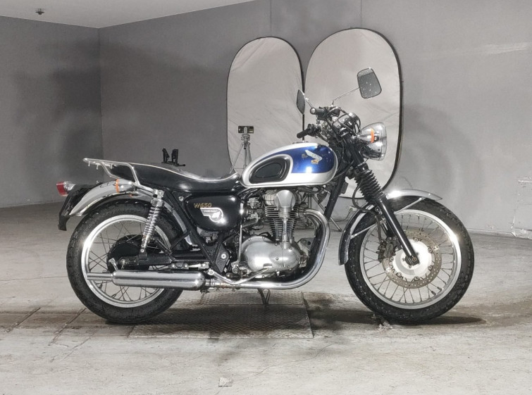 Мотоцикл Kawasaki W650 с пробегом 26391 km