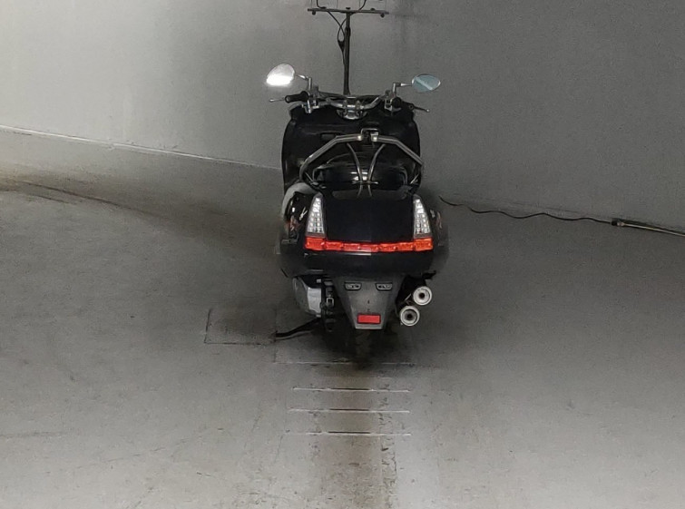 Мотоцикл Yamaha MAXAM250 с пробегом 32734 km с пробегом 32734 km