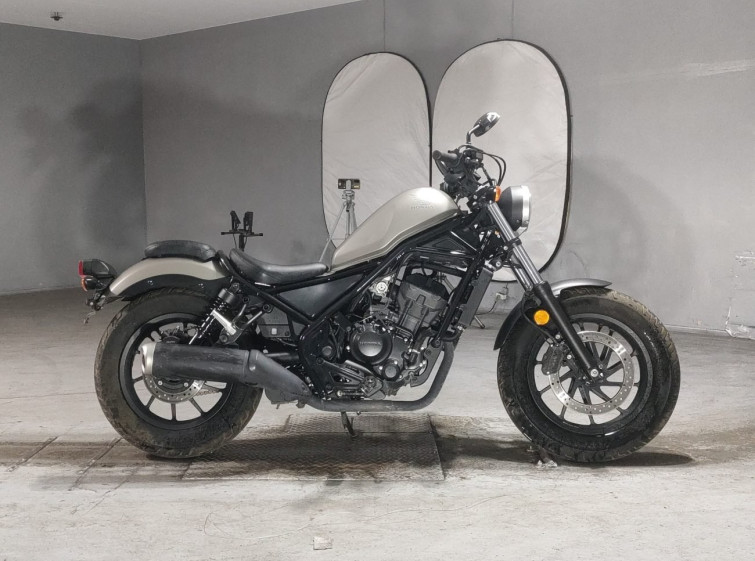 Мотоцикл Honda REBEL CMX250 з пробігом 2049 km