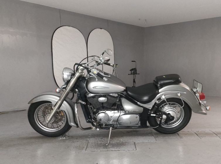 Мотоцикл Suzuki INTRUDER 400 CLASSIC с пробегом 43592 km с пробегом 43592 km