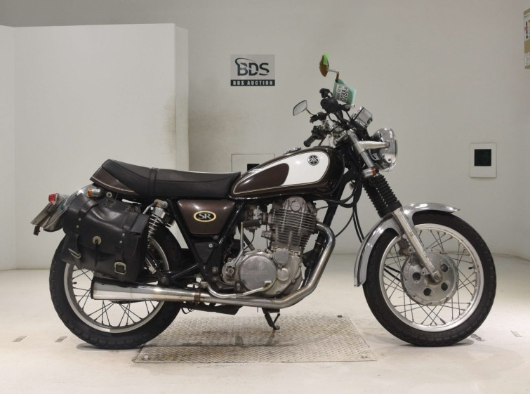 Мотоцикл Yamaha SR400-2 с пробегом 13217 km