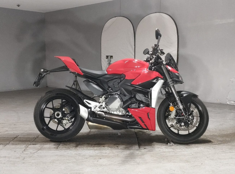 Мотоцикл Ducati STREETFIGHTER V2 с пробегом 7273 km