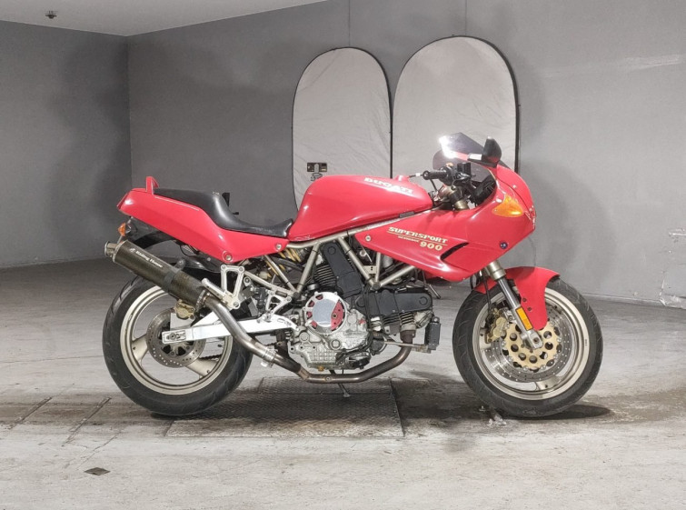 Мотоцикл Ducati 900SS з пробігом 41475 km