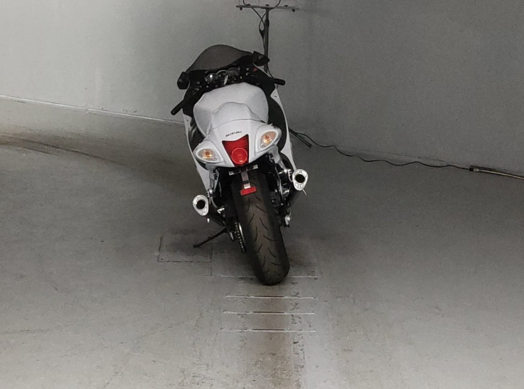 Мотоцикл Suzuki GSX1300R HAYABUSA с пробегом 3753 m с пробегом 3753 m