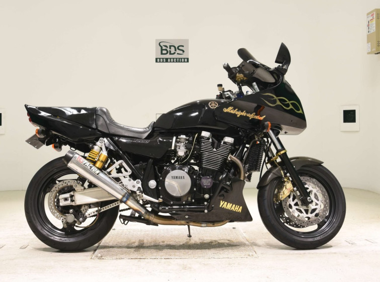 Мотоцикл Yamaha XJR1200R с пробегом 11526 km