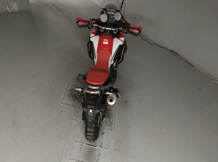 Мотоцикл Honda AFRICATWIN CRF1000L с пробегом 9960 km с пробегом 9960 km