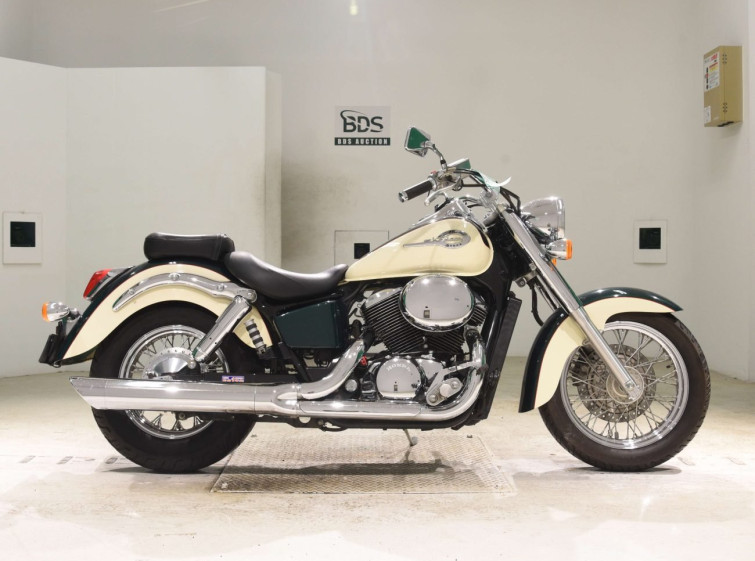Мотоцикл Honda SHADOW400 с пробегом 7340 km