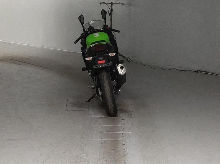 Мотоцикл Kawasaki NINJA400 с пробегом 21201 km с пробегом 21201 km