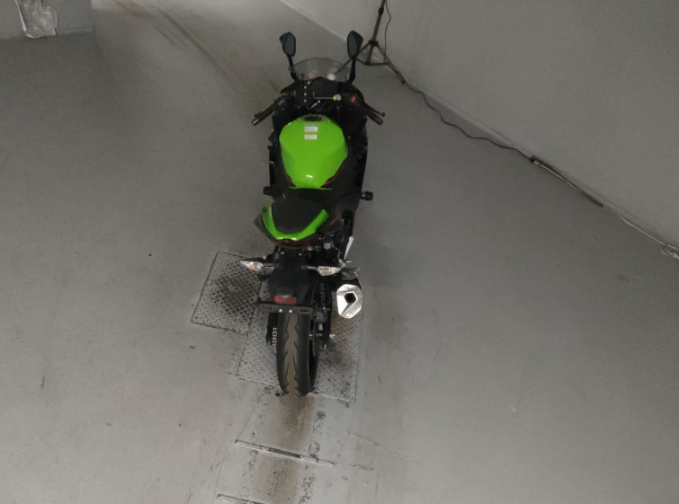 Мотоцикл Kawasaki NINJA400 с пробегом 21201 km с пробегом 21201 km