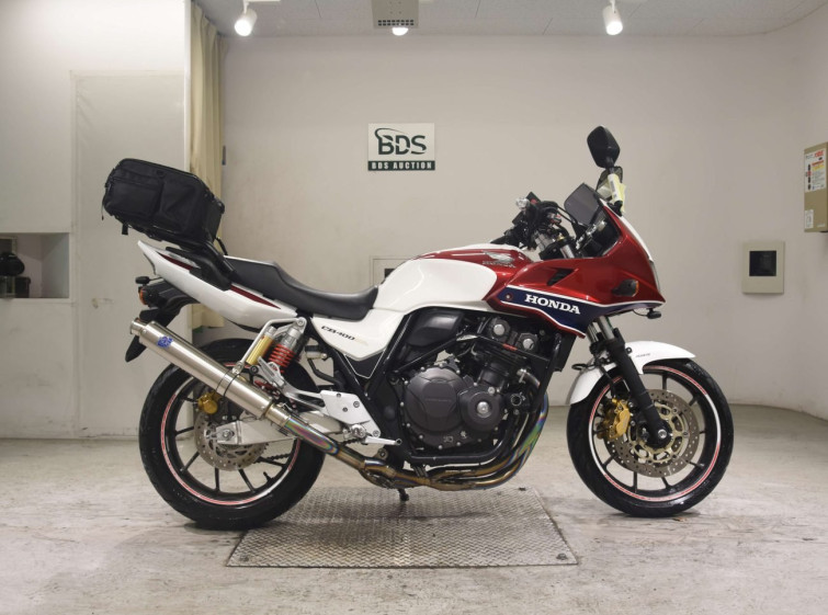 Мотоцикл Honda CB400SF BOLDOR с пробегом 19554 km