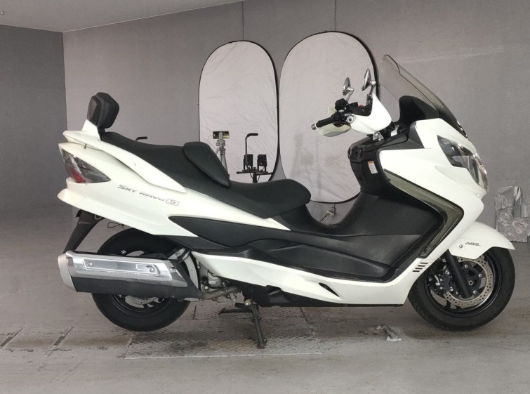 Мотоцикл Suzuki SKYWAVE 400S з пробігом 31258 km з пробігом 31258 km