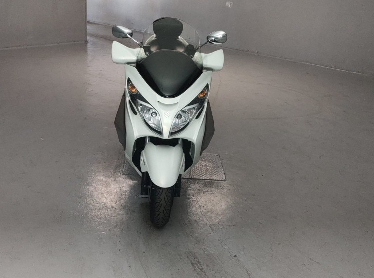 Мотоцикл Suzuki SKYWAVE 400S з пробігом 31258 km з пробігом 31258 km
