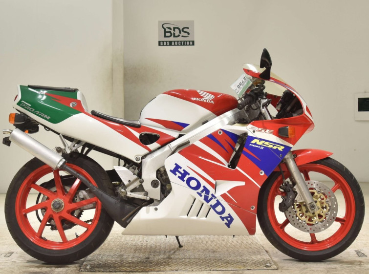 Мотоцикл Honda NSR250R
