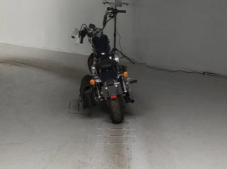 Мотоцикл HD SPORTSTER SEVENTY-TWO XL1200V с пробегом 13875 km с пробегом 13875 km