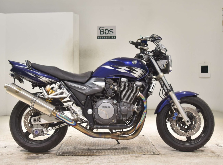 Мотоцикл Yamaha XJR1300 с пробегом 45009 km