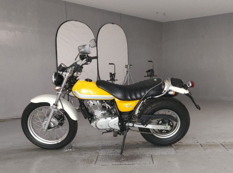 Мотоцикл Suzuki VAN VAN 200 з пробігом 23565 km з пробігом 23565 km