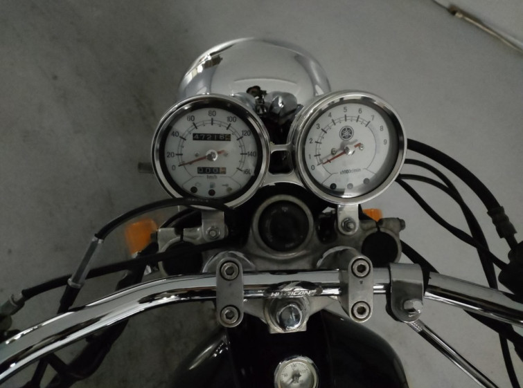 Мотоцикл Yamaha SR400 з пробігом 47216 km з пробігом 47216 km