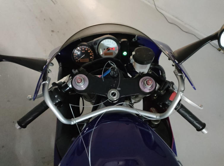 Мотоцикл Suzuki RGV250 с пробегом 33440 km с пробегом 33440 km