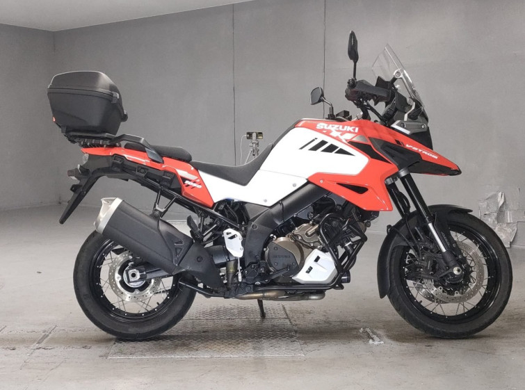 Мотоцикл Suzuki V-STROM DL1050XT з пробігом 16908 km з пробігом 16908 km
