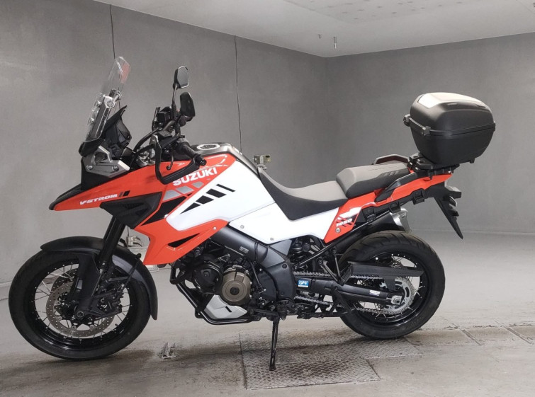 Мотоцикл Suzuki V-STROM DL1050XT з пробігом 16908 km з пробігом 16908 km