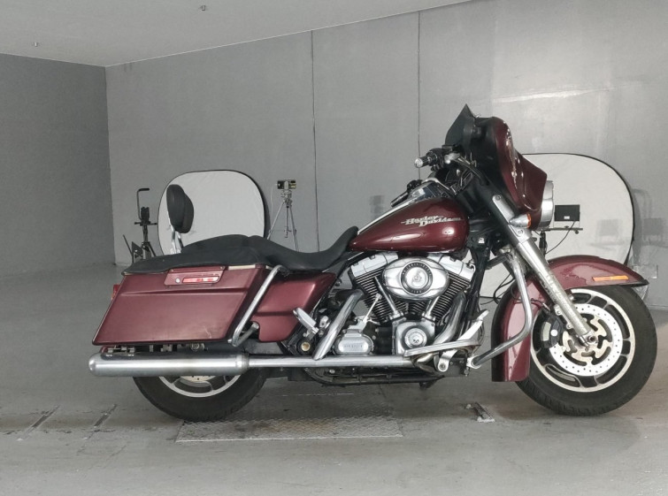Мотоцикл HD SREET GLIDE FLHX1580