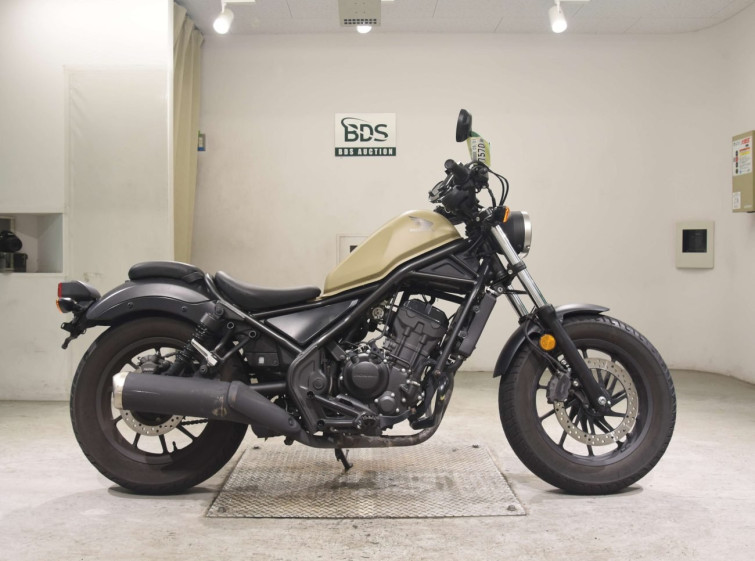 Мотоцикл Honda REBEL CMX250 з пробігом 12054 km