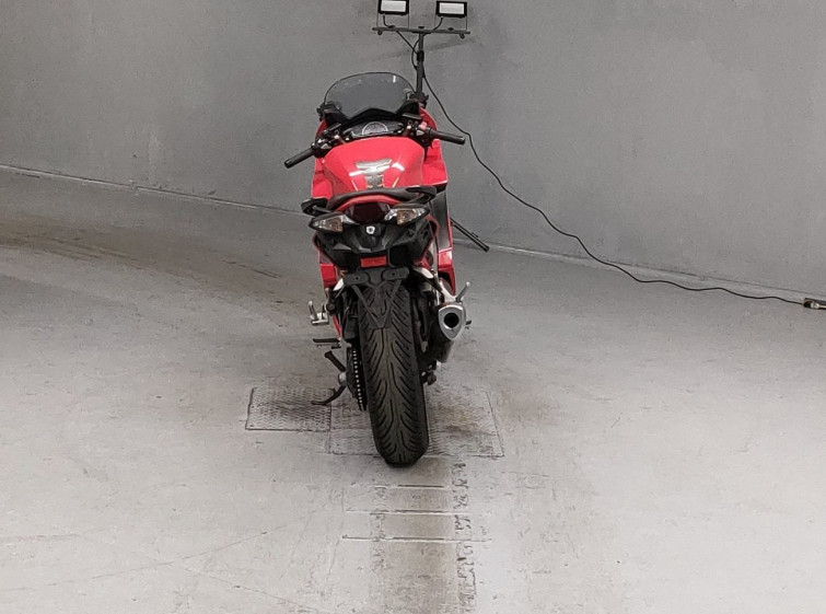Мотоцикл Honda VFR800F з пробігом 36346 km з пробігом 36346 km