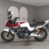 Мотоцикл Honda CB400SFVA с пробегом 6071 km с пробегом 6071 km