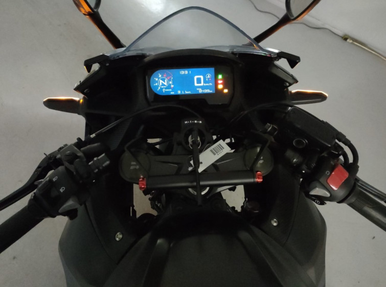 Мотоцикл Honda CBR400R с пробегом 8439 km с пробегом 8439 km