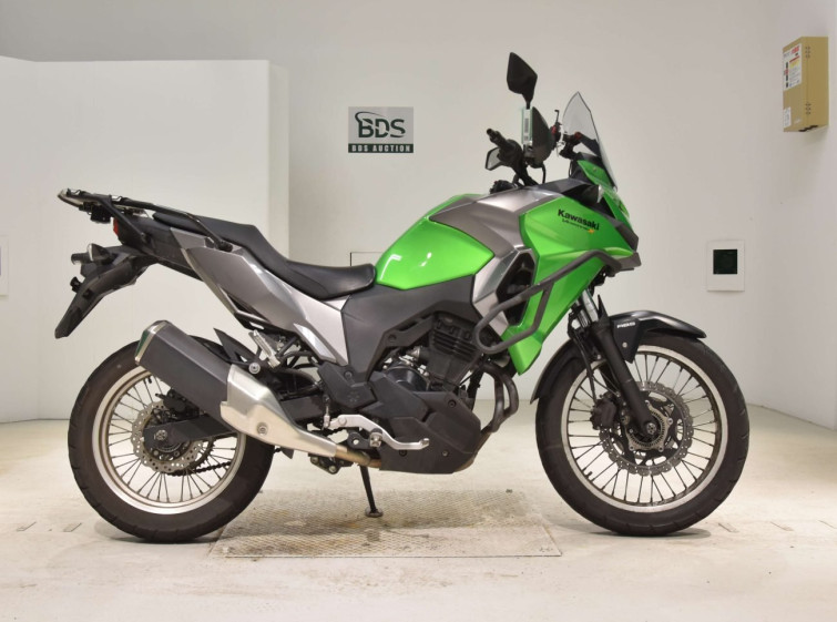 Мотоцикл Kawasaki VERSYS-X 250 с пробегом 18968 km