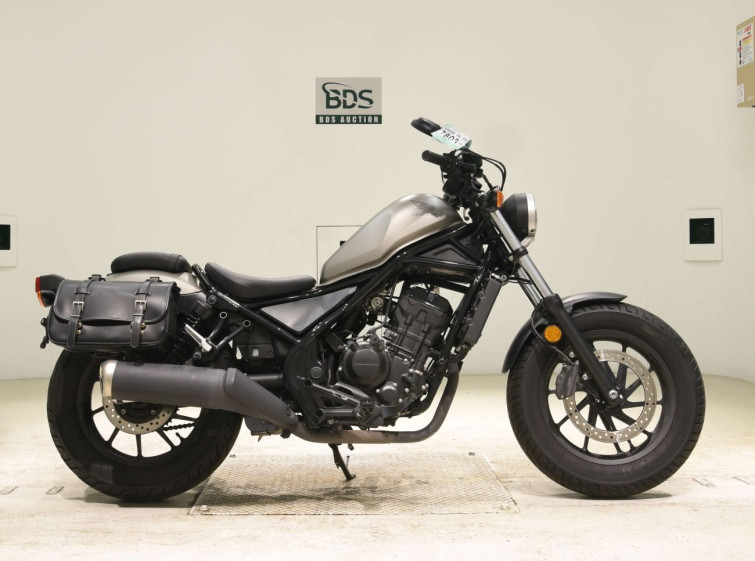 Мотоцикл Honda REBEL CMX250 з пробігом 13934 km