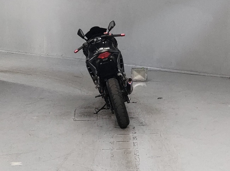 Мотоцикл Kawasaki NINJA250 с пробегом 17837 km с пробегом 17837 km