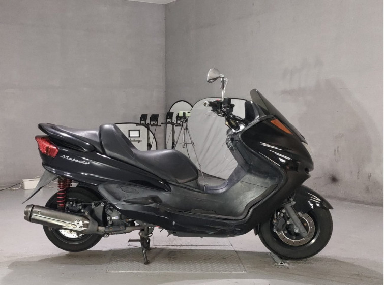 Мотоцикл Yamaha MAJESTY 250C з пробігом 14620 km