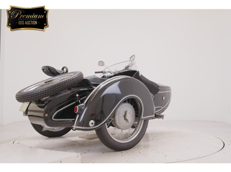 Мотоцикл BMW R67/2 SIDECAR с пробегом 71579 km с пробегом 71579 km