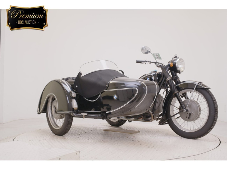 Мотоцикл BMW R67/2 SIDECAR с пробегом 71579 km с пробегом 71579 km