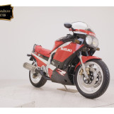 Мотоцикл Suzuki GSX-R1100 с пробегом 2354 km с пробегом 2354 km